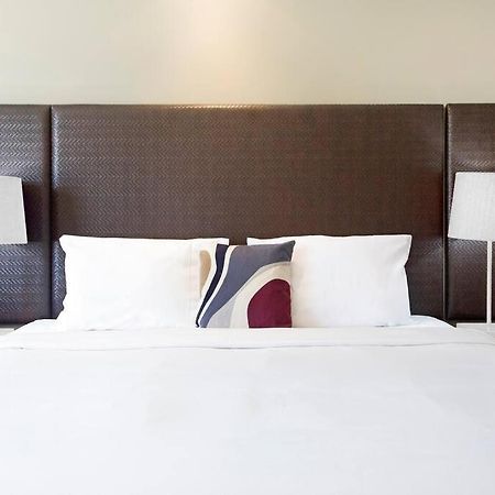 'Towering Palms' Resort-Style Apartment With A Separate Studio ดาร์วิน ภายนอก รูปภาพ